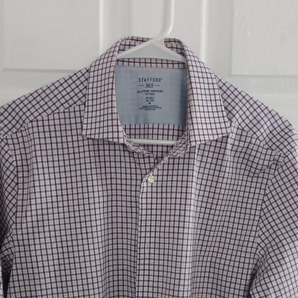 Stafford Men's Purple and White Plaid Shirt